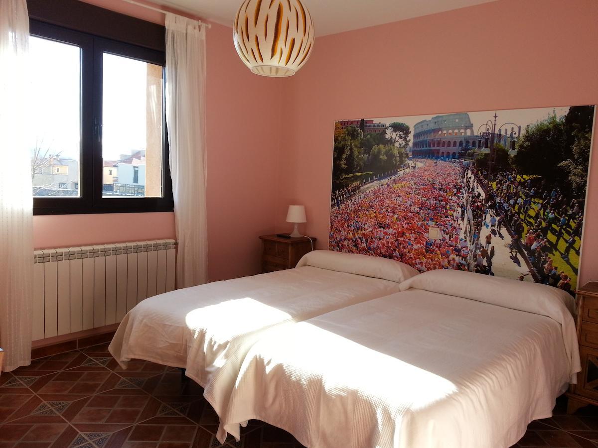 Hotel Rural La Casa Del Tio Telesforo Trescasas Pokoj fotografie